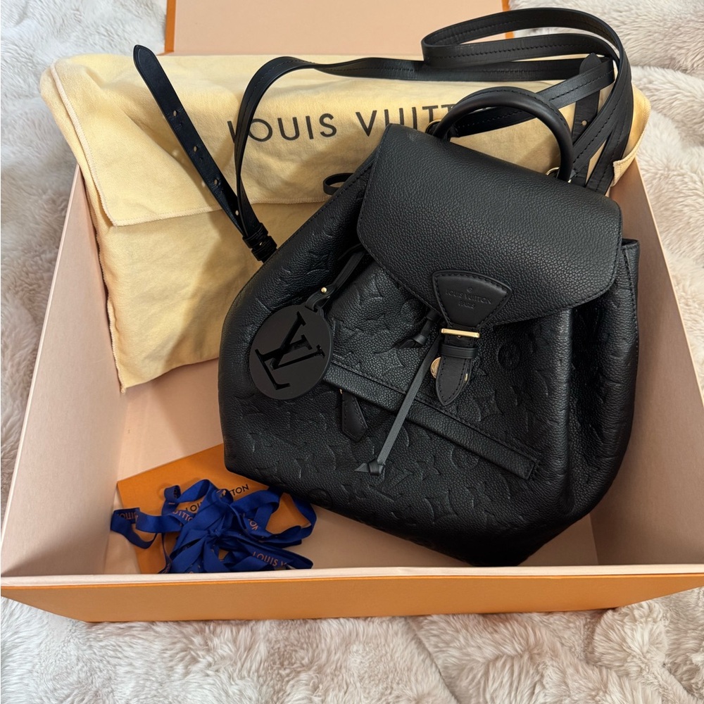 Louis Vuitton Montsouris PM Backpack in Empriente Noir - Picture 2 of 13
